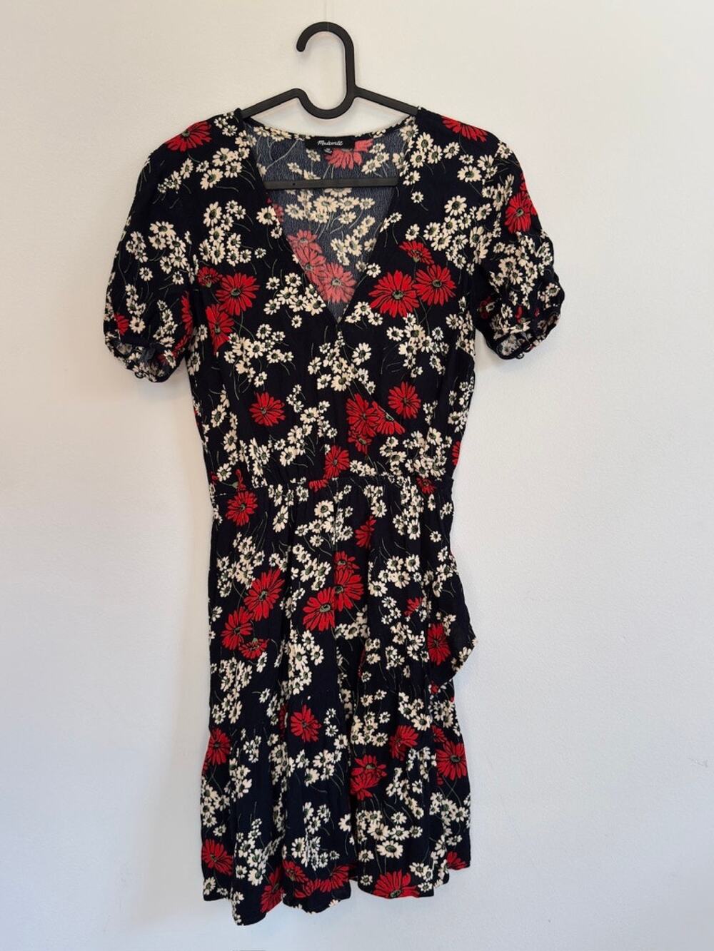 Madewell Woman's Dress Size 00 | Navy Red Daisy Floral Wrap